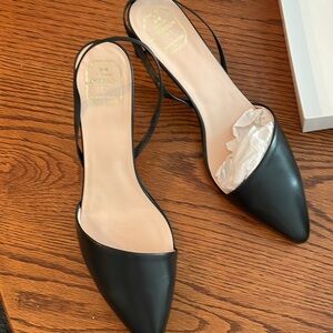 Selling unworn Emerson Fry sling backs. They’re size 41 (US size 10)